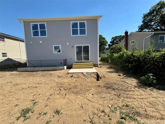 69 Offaly Street, Amityville, NY 11701