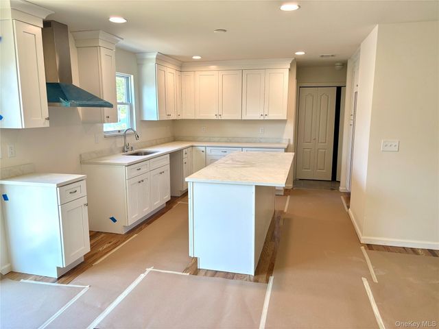 69 Offaly Street, Amityville, NY 11701