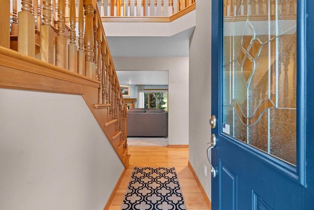 3386 HAWKEYE COURT, Suamico, WI 54313