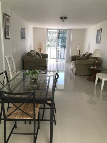 720 Collins Ave 509, Miami Beach, FL 33139
