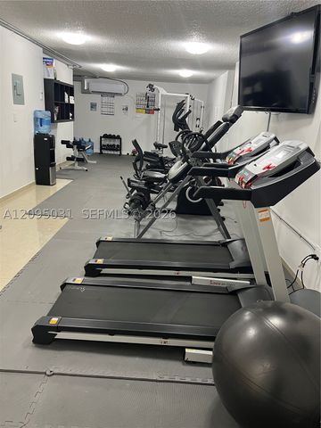 720 Collins Ave 509, Miami Beach, FL 33139
