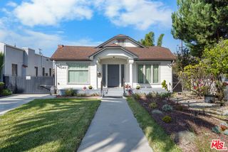 1043 S Victoria Avenue, Los Angeles, CA 90019