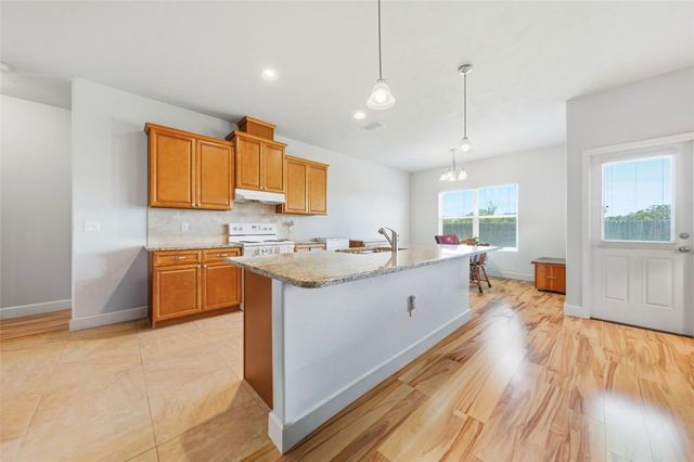 23051 NW 4TH PLACE, Newberry, FL 32669