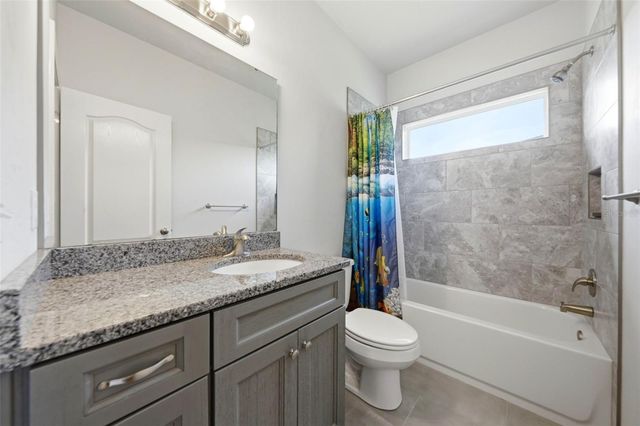 23051 NW 4TH PLACE, Newberry, FL 32669