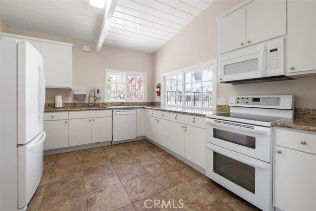 30802 Coast G12, Laguna Beach, CA 92651