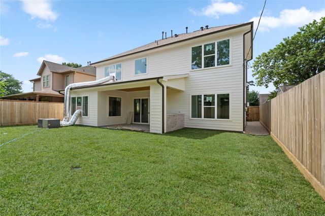 1815 Nina Lee Lane, Houston, TX 77018