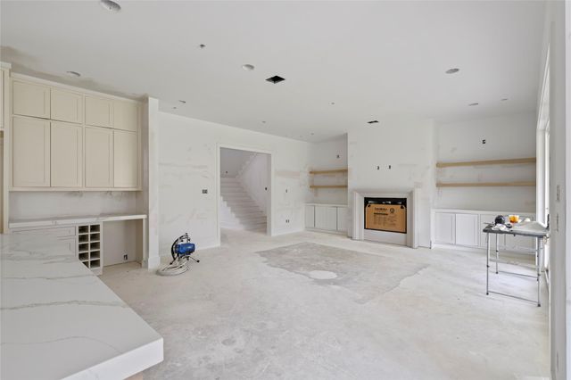 1815 Nina Lee Lane, Houston, TX 77018