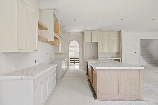 1815 Nina Lee Lane, Houston, TX 77018