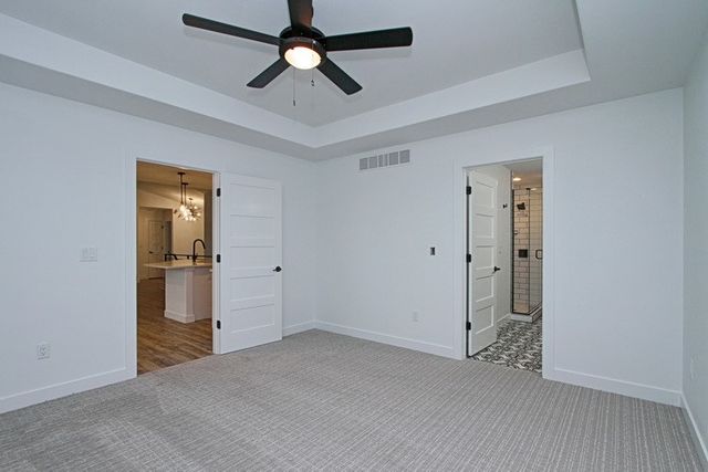 804 Windam Drive, Solon, IA 52333