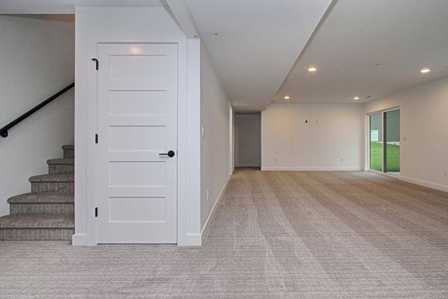 804 Windam Drive, Solon, IA 52333