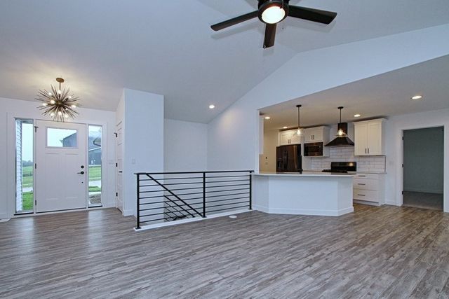 804 Windam Drive, Solon, IA 52333