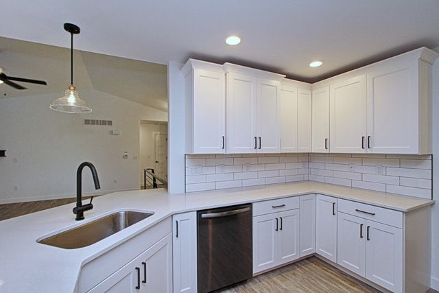 804 Windam Drive, Solon, IA 52333