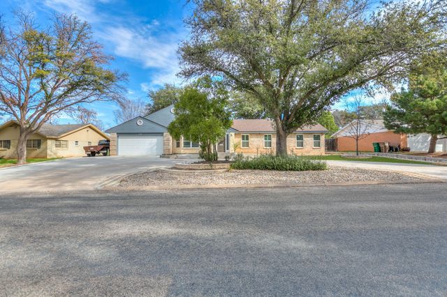2760 Dena Drive, San Angelo, TX 76904