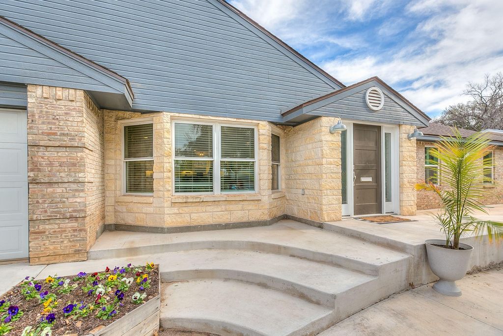 2760 Dena Drive, San Angelo, TX 76904