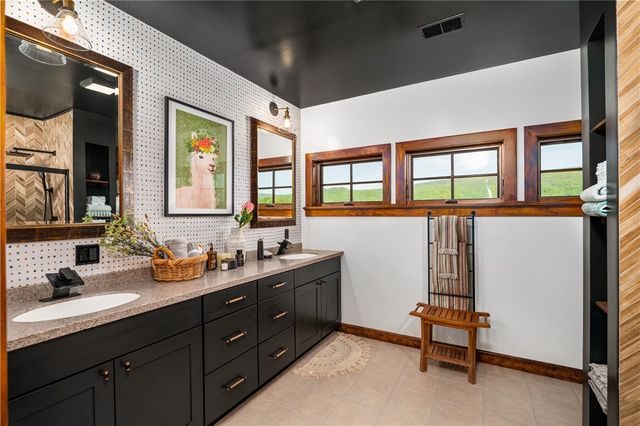 311 Derry Ridge Road, Ligonier Twp, PA 15658