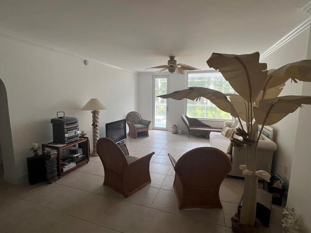 3450 S Ocean Boulevard S 1040, Palm Beach, FL 33480