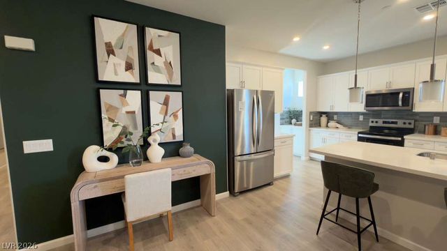 4717 Woodland Avenue, Las Vegas, NV 89121