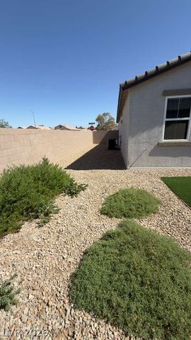 4717 Woodland Avenue, Las Vegas, NV 89121