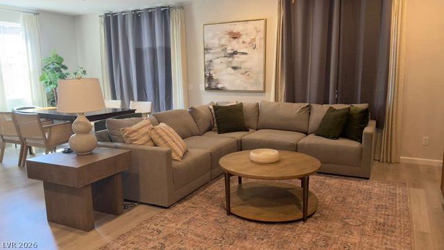 4717 Woodland Avenue, Las Vegas, NV 89121