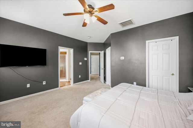 17571 LETHRIDGE CIR, Round Hill, VA 20141