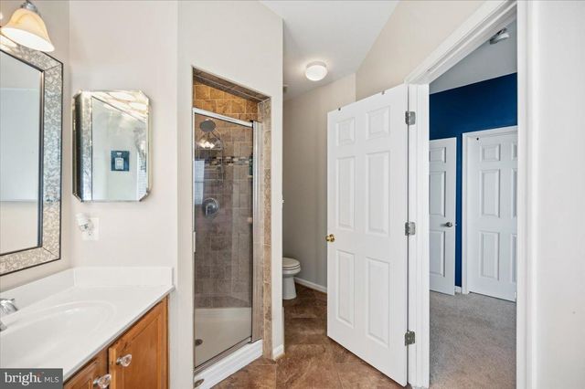 17571 LETHRIDGE CIR, Round Hill, VA 20141