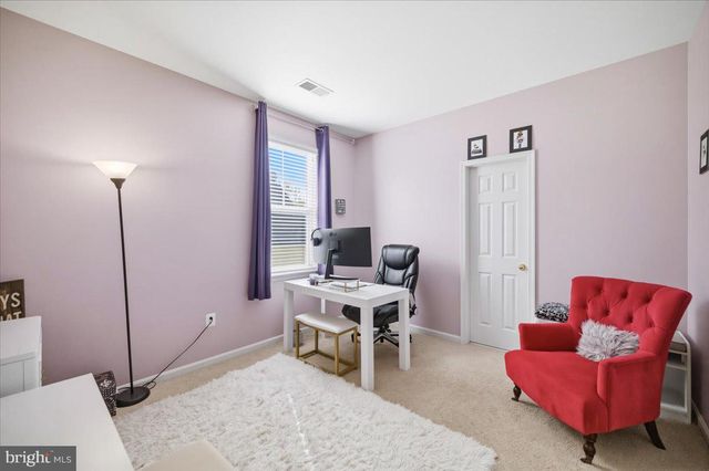 17571 LETHRIDGE CIR, Round Hill, VA 20141
