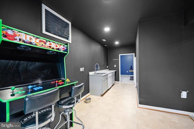 17571 LETHRIDGE CIR, Round Hill, VA 20141