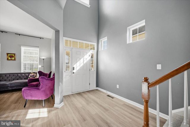 17571 LETHRIDGE CIR, Round Hill, VA 20141