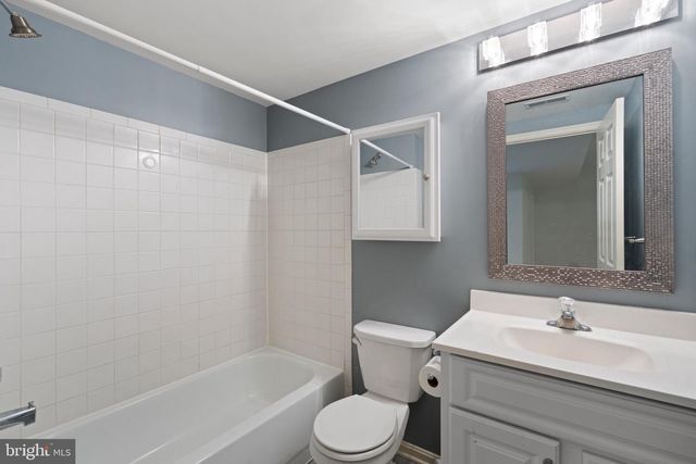 17571 LETHRIDGE CIR, Round Hill, VA 20141