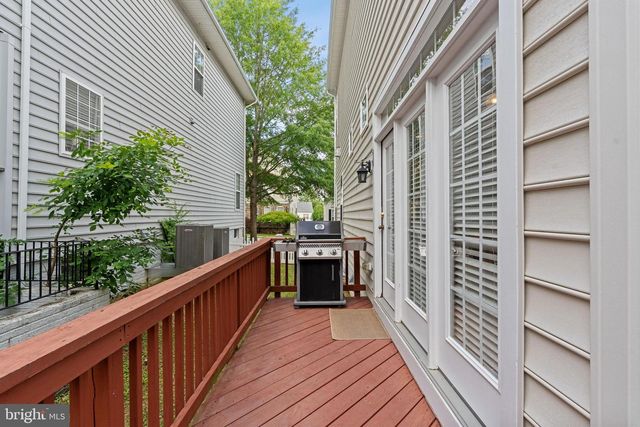 17571 LETHRIDGE CIR, Round Hill, VA 20141
