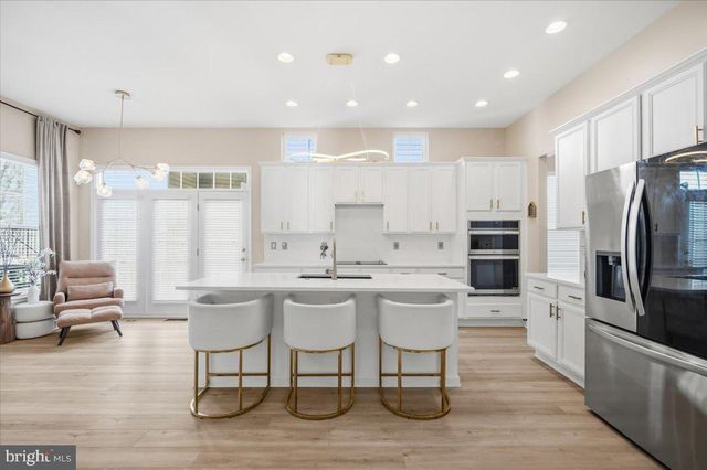 17571 LETHRIDGE CIR, Round Hill, VA 20141
