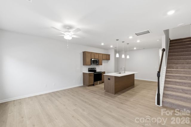 6213 Kimball Court 40, Charlotte, NC 28216