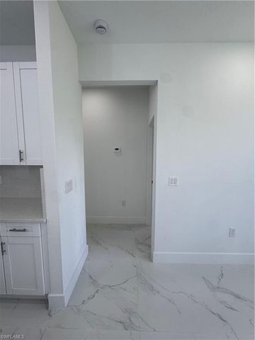 724 Kair CIR, Lehigh Acres, FL 33974