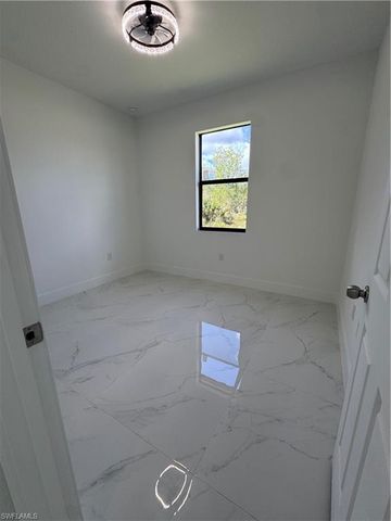 724 Kair CIR, Lehigh Acres, FL 33974