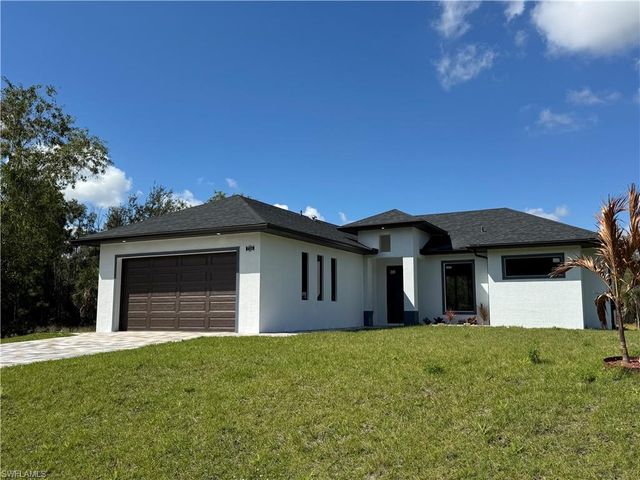 724 Kair CIR, Lehigh Acres, FL 33974