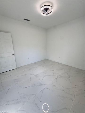 724 Kair CIR, Lehigh Acres, FL 33974