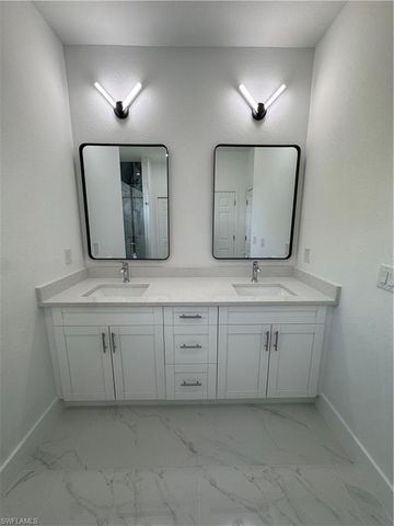 724 Kair CIR, Lehigh Acres, FL 33974