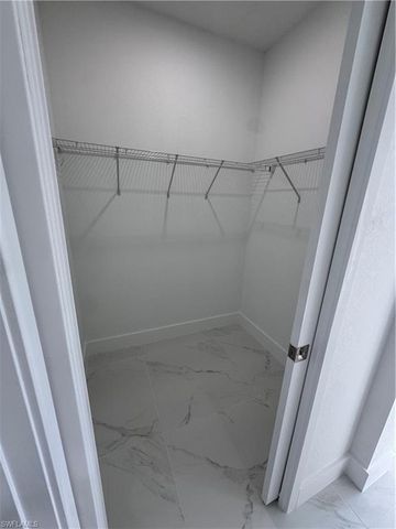 724 Kair CIR, Lehigh Acres, FL 33974