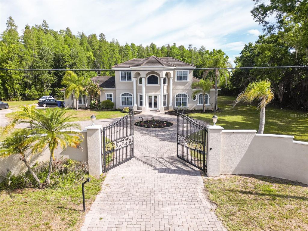 19153 GERACI ROAD, Lutz, FL 33558