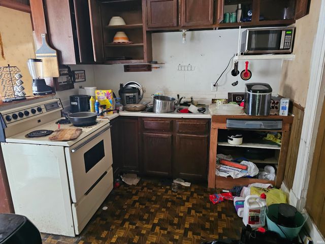 1211 North Street, Logansport, IN 46947