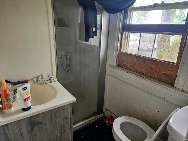 1211 North Street, Logansport, IN 46947