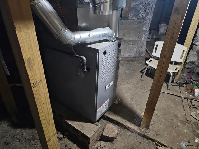 1211 North Street, Logansport, IN 46947