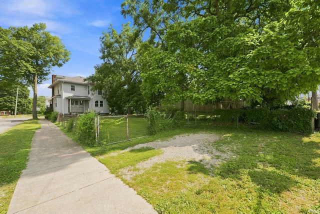 1202 E Wayne Street, Fort Wayne, IN 46803