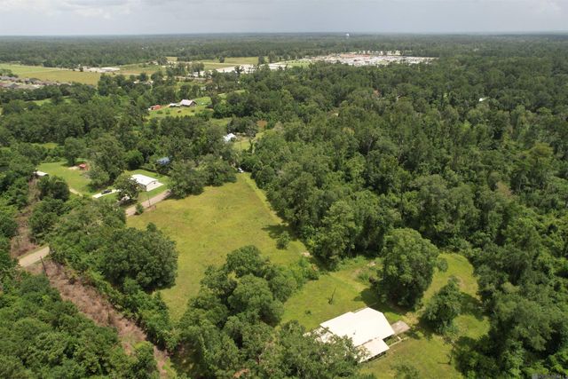 44113 Crisp Rd, Hammond, LA 70403