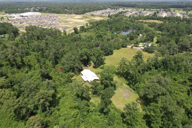 44113 Crisp Rd, Hammond, LA 70403