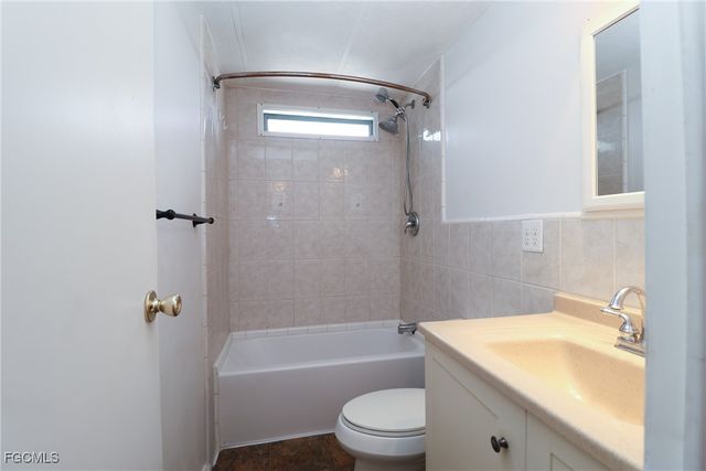 5370 Countryfield CIR, Fort Myers, FL 33905