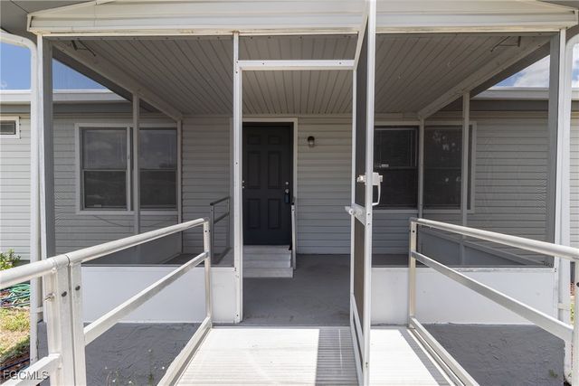 5370 Countryfield CIR, Fort Myers, FL 33905