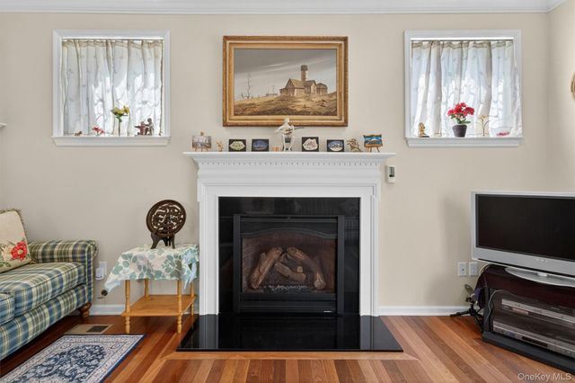29 Avoncroft Lane, Middletown, NY 10940