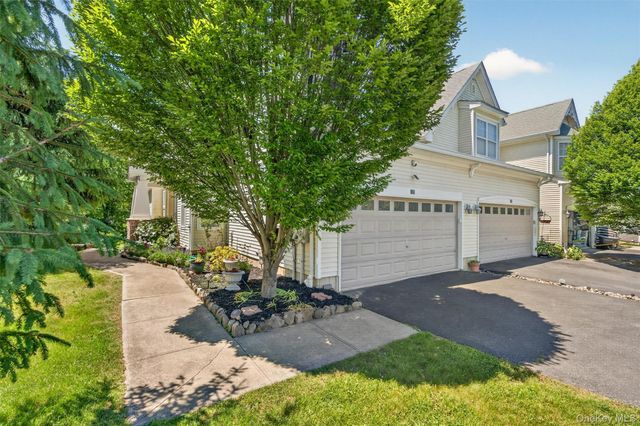 29 Avoncroft Lane, Middletown, NY 10940