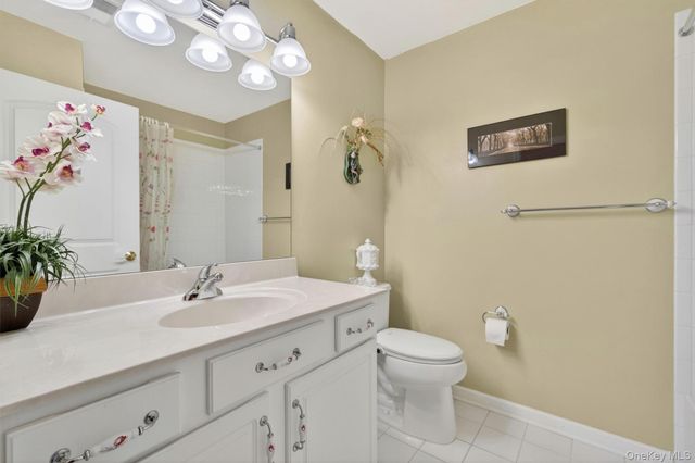 29 Avoncroft Lane, Middletown, NY 10940